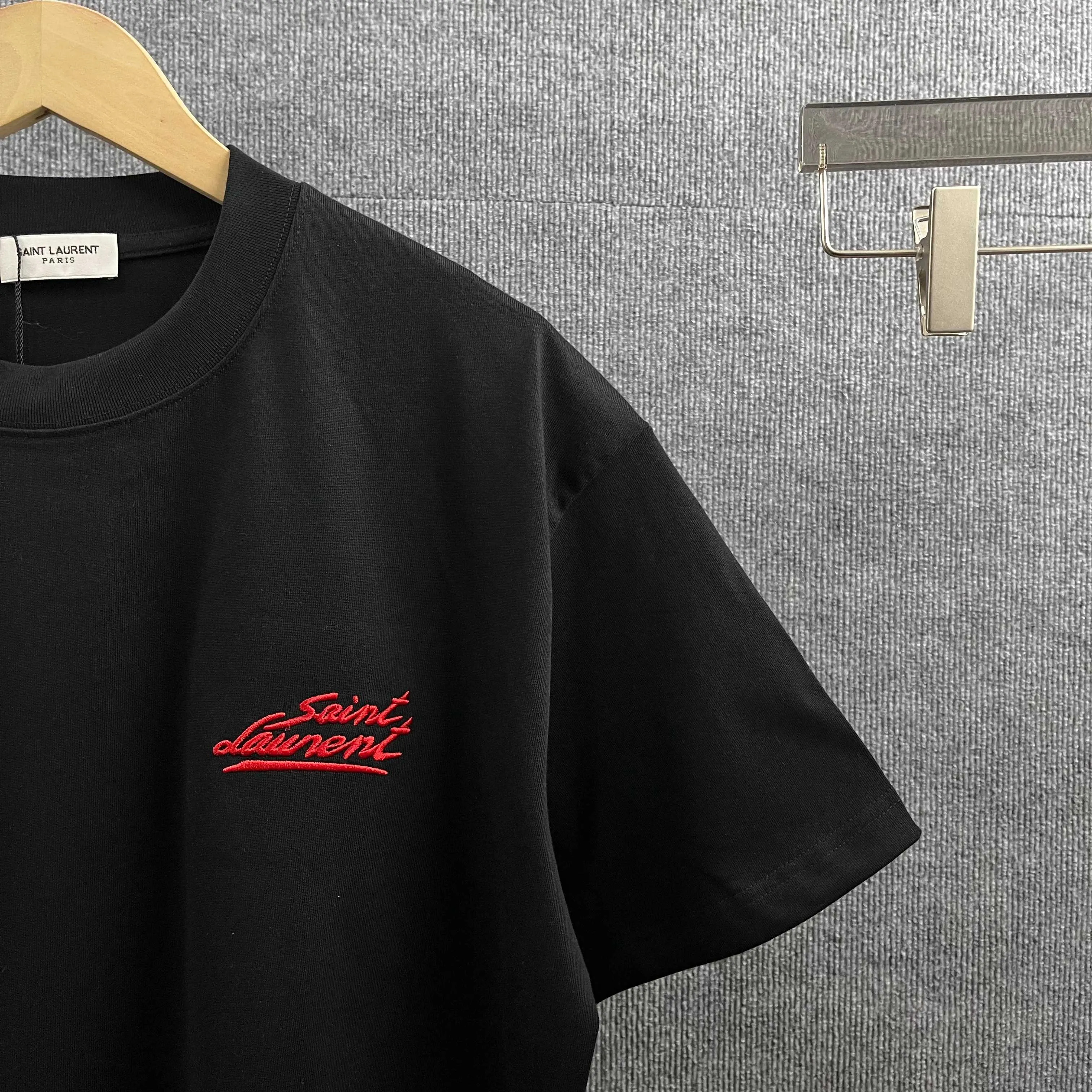 ysl* * * 2026 New Arrival Classic + ， Same Style Size： S （90-130 ） M （120-150 ） L （140-165 ） XL （160-180 ） XXL （180-210 ） ：Black White